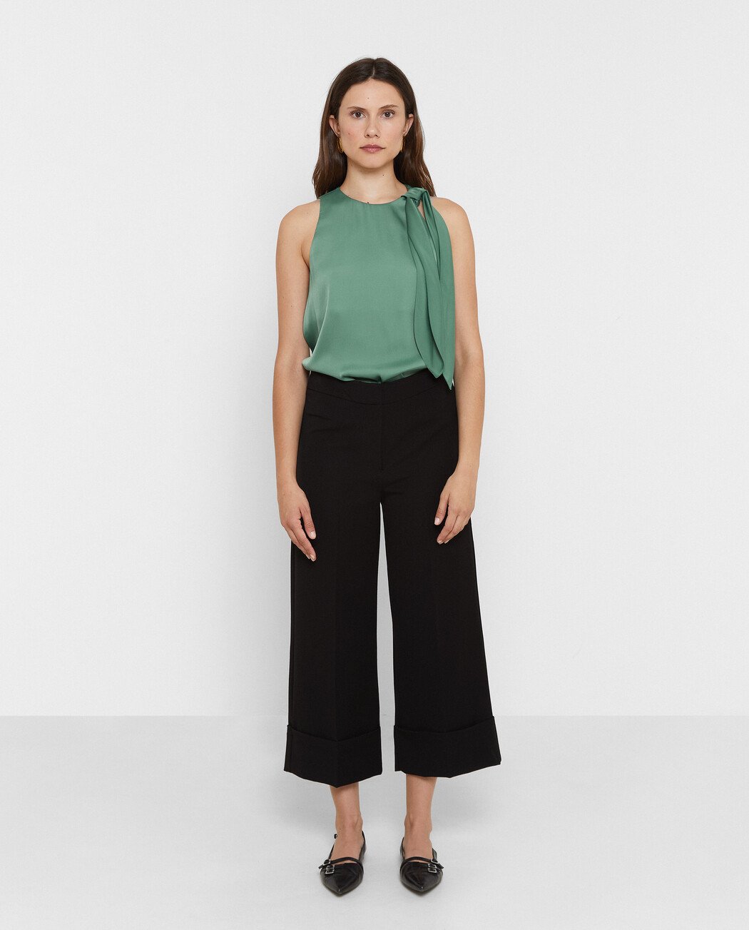 BLUSA CON LAZO