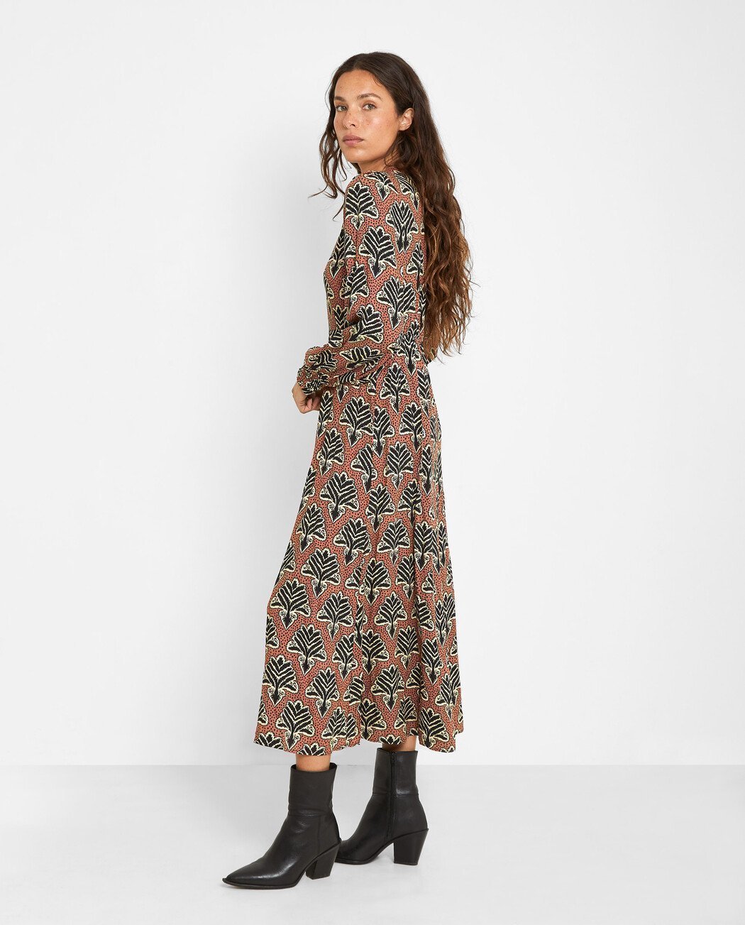 VESTIDO ESTAMPADO ÉTNICO