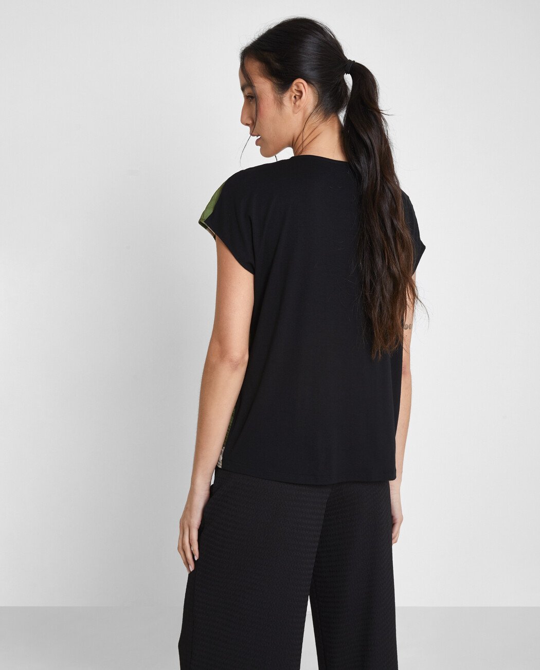 BLUSA LAZO FRONTAL