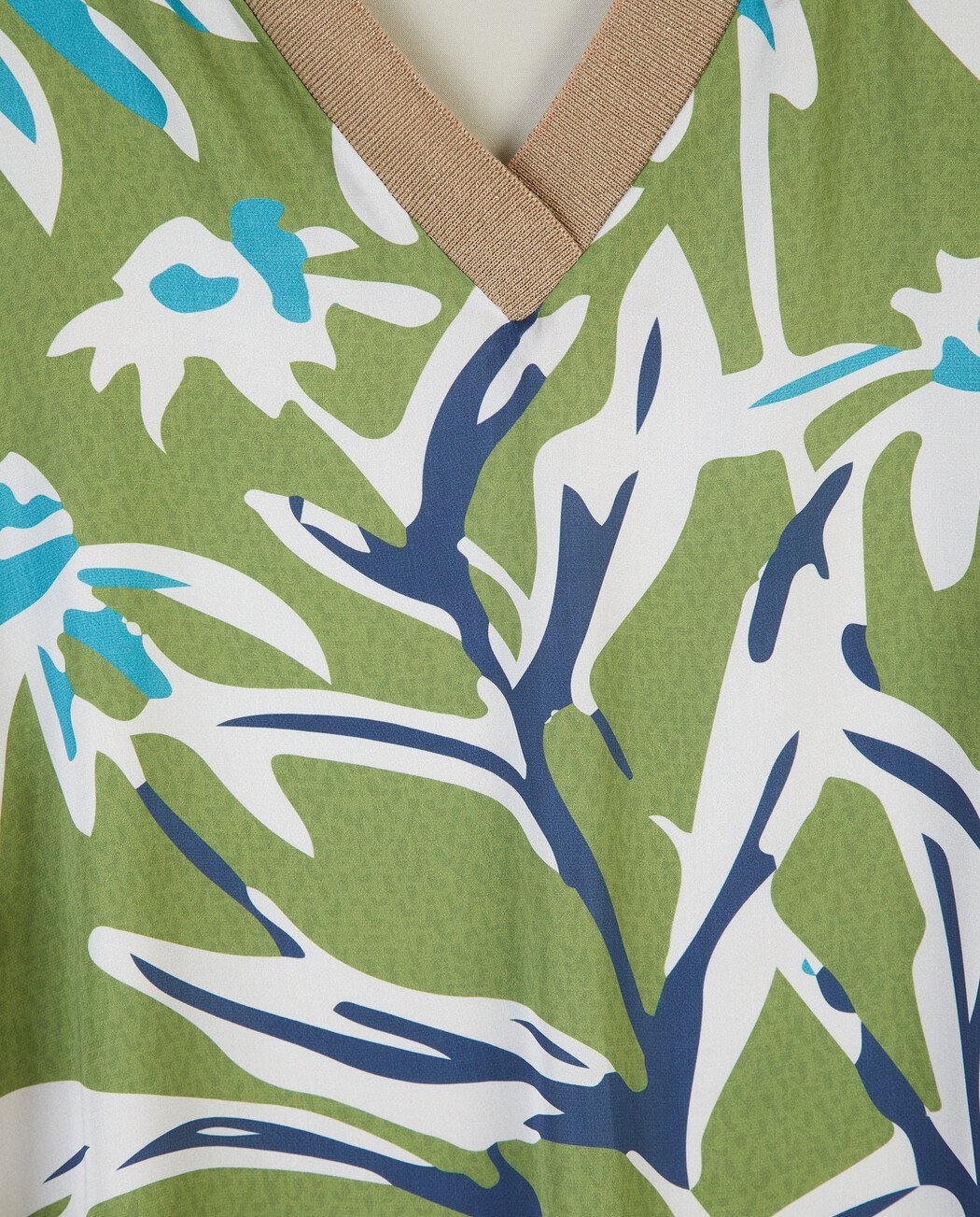 CAMISETA ESTAMPADA PICO